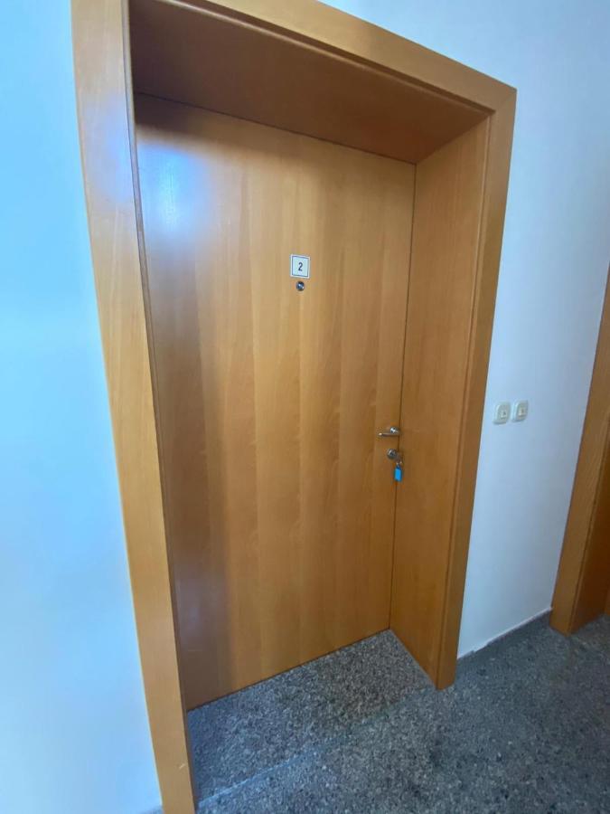 Apartment Dilba Novalja Exterior foto